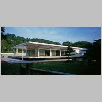 Norman Foster, House in Tokyo (1992), photo on architecture-history.org.jpg